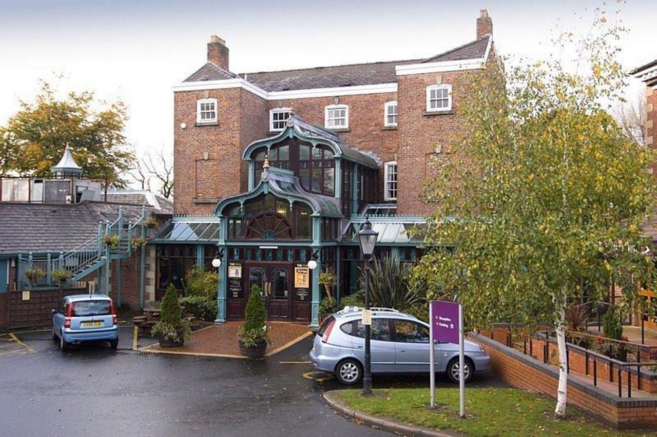 Premier Inn Premier Inn Stockport Central Extérieur photo